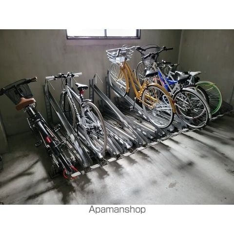 ノヴァクリスタルの内装写真