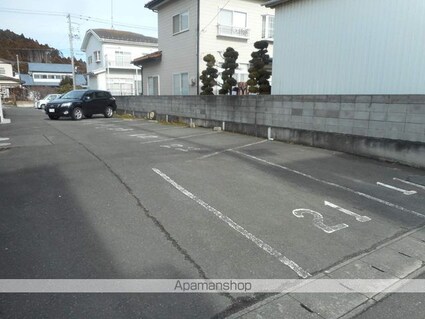 コーポメグ[2K/34.78m2]の駐車場1