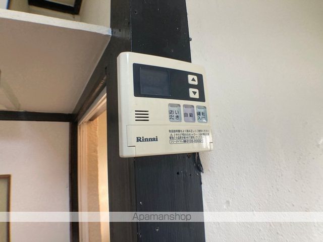 近鉄難波・奈良線 河内花園駅 徒歩10分 3階建 築54年の内装写真