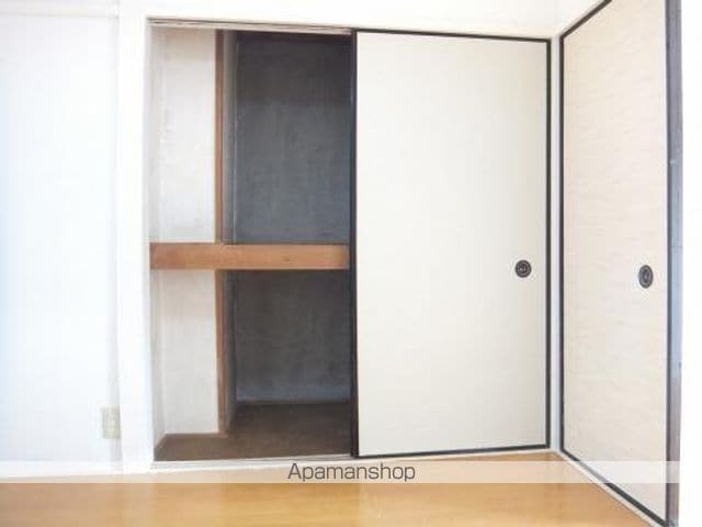 岩井マンションの内装写真
