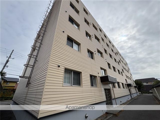 第2日の出ハイツの外観写真