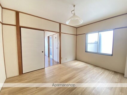 広島県広島市南区皆実町４丁目[2K/34.3m2]のリビング・居間