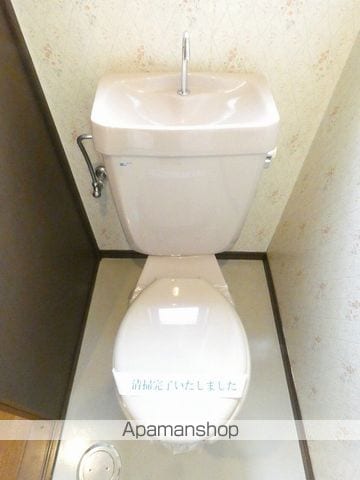 MOMOの実の内装写真
