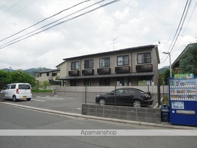 レオパレスドムス花園の外観写真