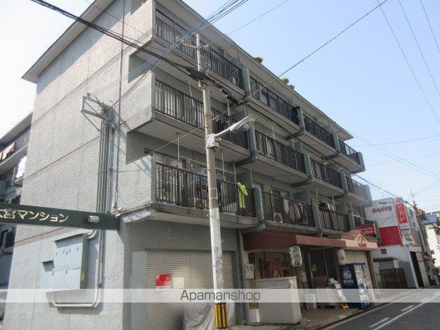 大宮マンションの外観写真