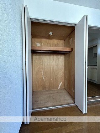 広島県広島市中区舟入本町[1K/25.55m2]の収納