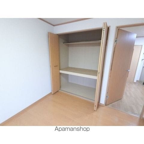 reposの内装写真