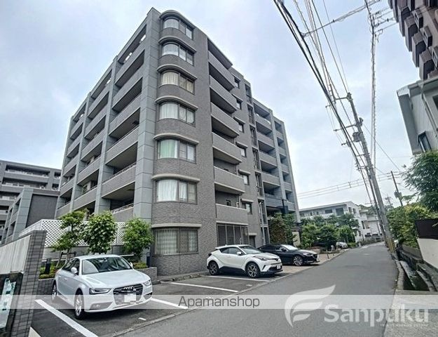 エイルマンション岩崎プレジデンスの外観写真