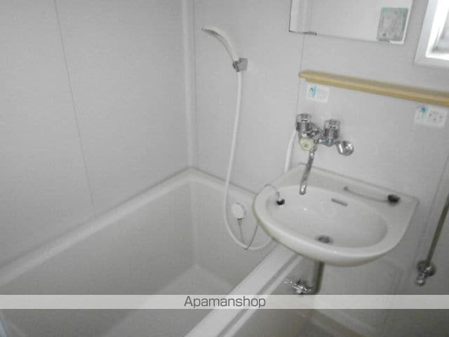 新田ハイツの内装写真