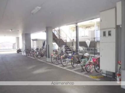 メルベーユ２４６[3LDK/55.32m2]の共用部3