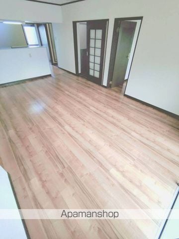 エクセレント神宮の内装写真