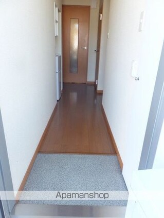 レオパレスグリーンプレイス[1K/23.72m2]の玄関