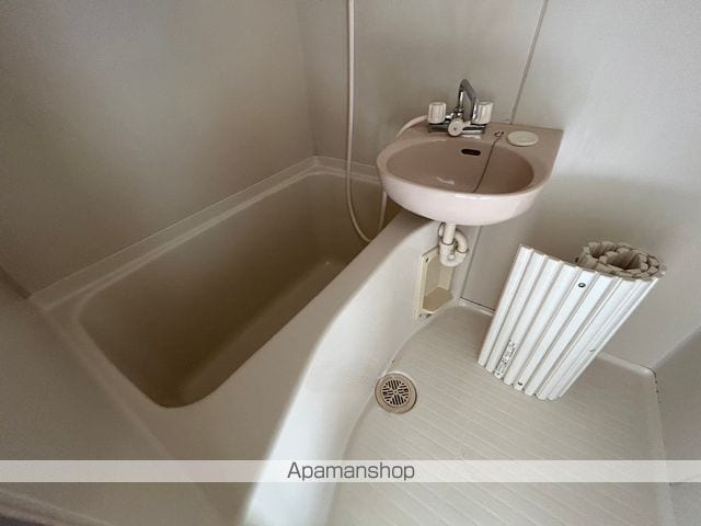 フォーレストヌカタの内装写真