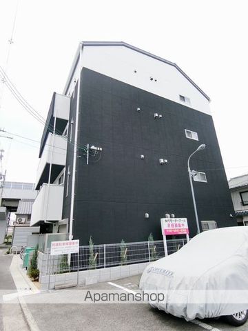 エヌエムスワサントドゥイーストの外観写真