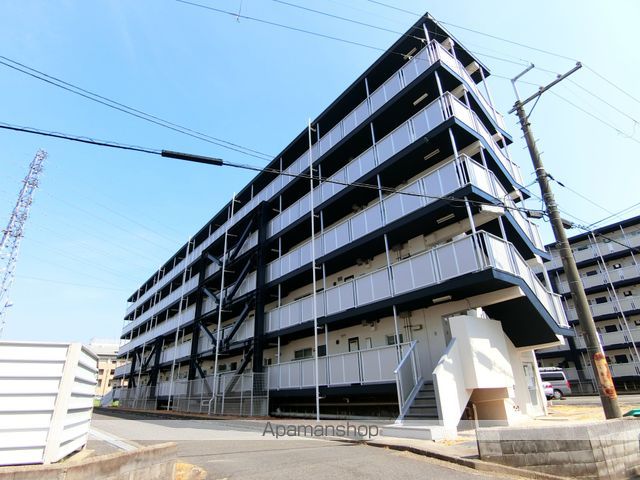 ビレッジハウス春日I3号棟の外観写真