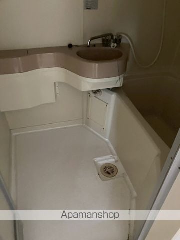 オリーブコート三吉2の内装写真