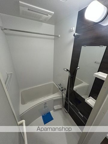 小田急伊勢原駅前マンションの内装写真