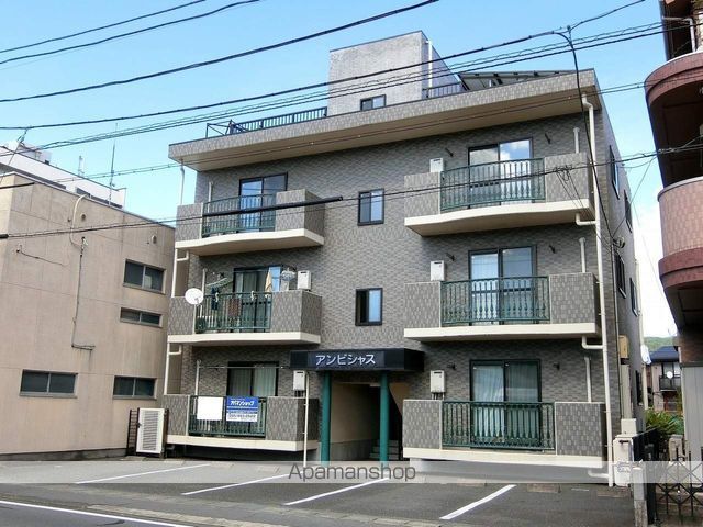 アンビシャスの外観写真