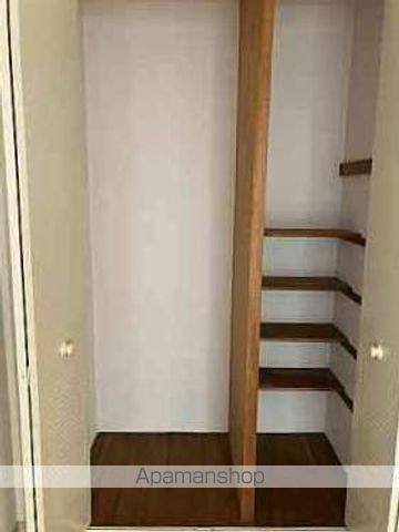 エーワイハイツ寺塚の内装写真
