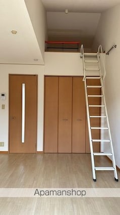 コーポ・シズ[1K/26.93m2]のリビング・居間