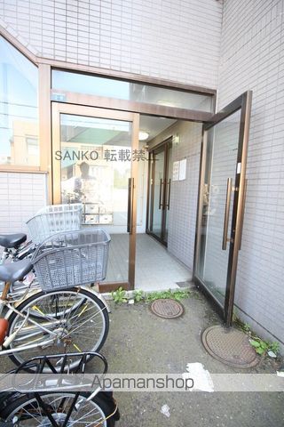 グラシアN37の玄関写真