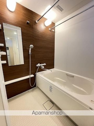 ヴィラフリーデ瓦町[1K/36.7m2]のバス