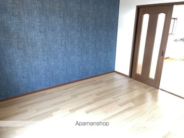 プルミエール高砂の内装写真