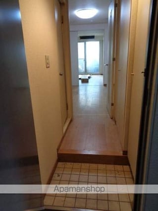 グランドメゾン三軒茶屋[1DK/30.55m2]の玄関