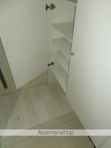W.O.B.KYOBASHIの内装写真