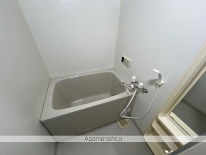 Ｐａｌａｚｚｏ　ｄｅｌ　ｓｏｌｅ[2LDK/51.66m2]のバス