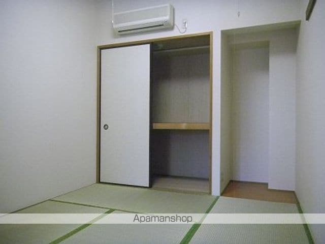 ルート立川の内装写真