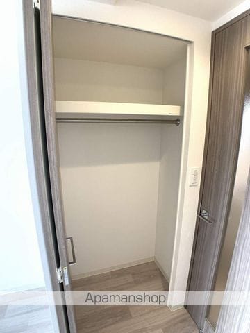 スプランディッド新大阪WESTの内装写真