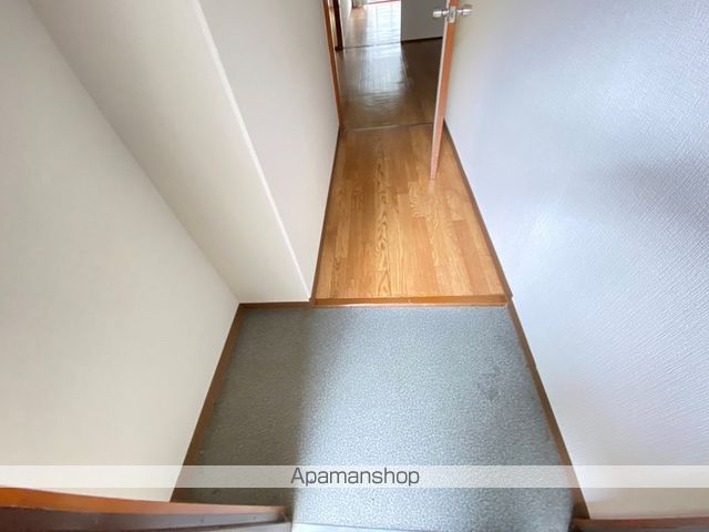 シャトルMKの内装写真