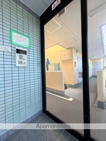 レディースマンション ハイツ西本の玄関写真