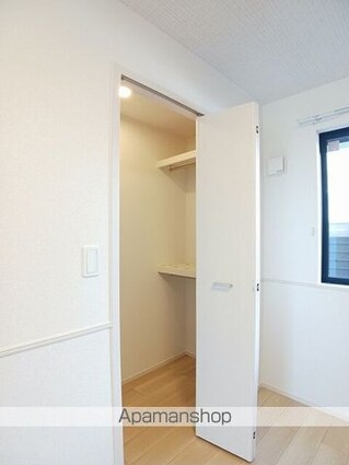 和歌山県岩出市森[1LDK/50.01m2]の収納