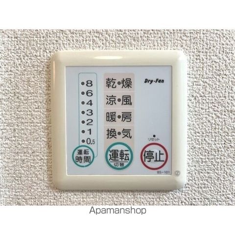 EXCIMAの内装写真