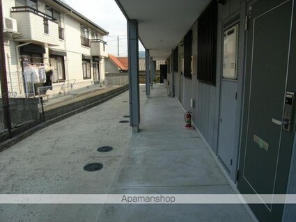 サニーハイツ鬼無　[3LDK/66.15m2]の共用部1