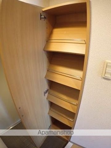 ローザ東中通の内装写真