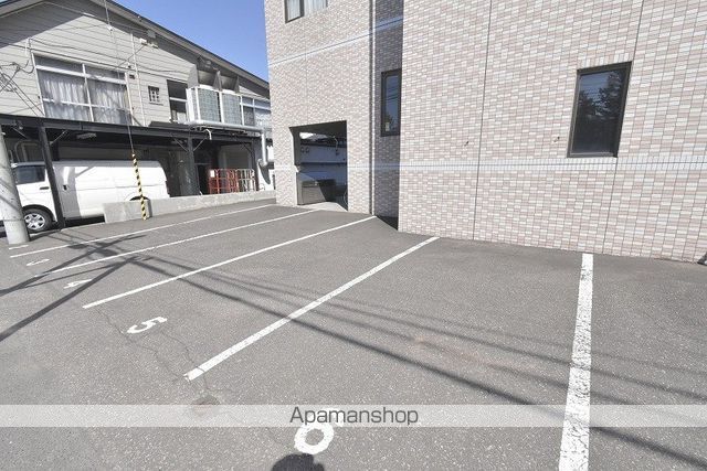 コンフォール札幌の玄関写真
