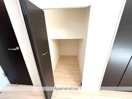 Ｌｉｂｅｒｔｅ（リベルテ）[1K/33.81m2]の収納2