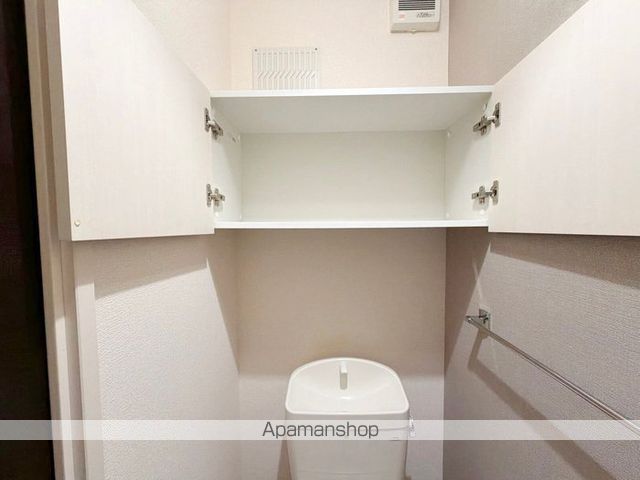 QUATRE SAISONSの内装写真