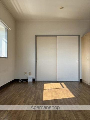 カトレアIIの内装写真