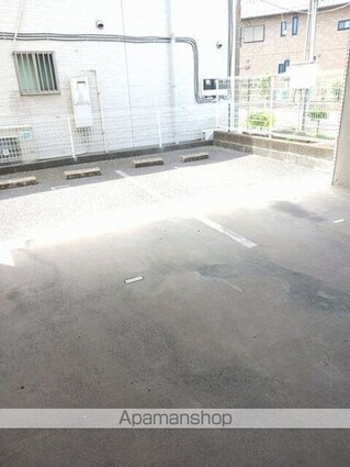 白金Ｋパレス[2DK/47m2]の駐車場