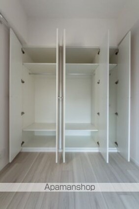 パークアクシス千歳船橋[2LDK/50.38m2]の収納
