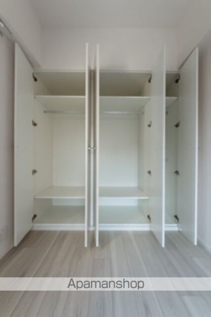パークアクシス千歳船橋[2LDK/50.38m2]の収納