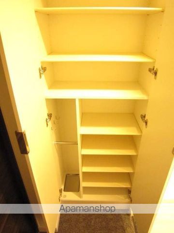 プレサンス松屋町ヴェルデスの内装写真