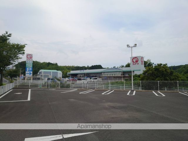 ラグナ・セカGarage02の周辺写真
