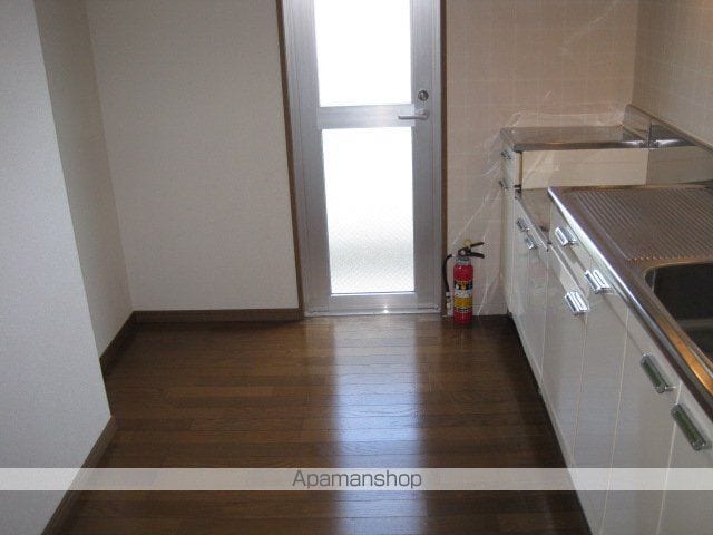 プラム石坂の内装写真