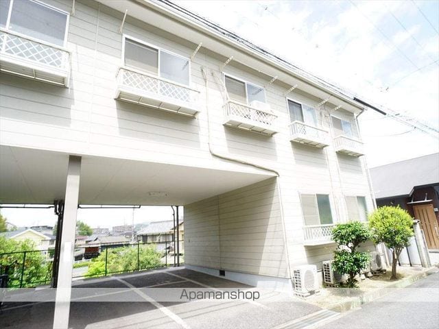 奥野サンハイツの外観写真
