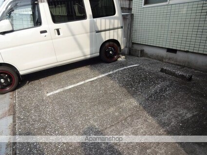 コーポマルミ[1K/19.87m2]の駐車場1